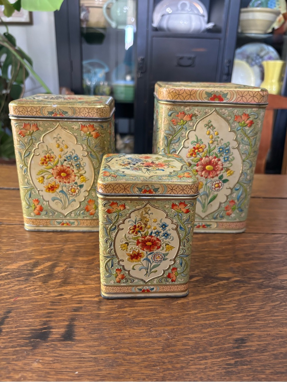 Vintage Floral Nesting Tin Canister Set of 3 Made in Holland Cottagecore